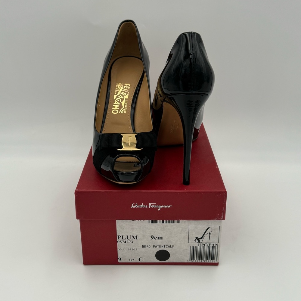 (SOLD) Salvatore Ferragamo Patent Leather Heels Size 9.5 US